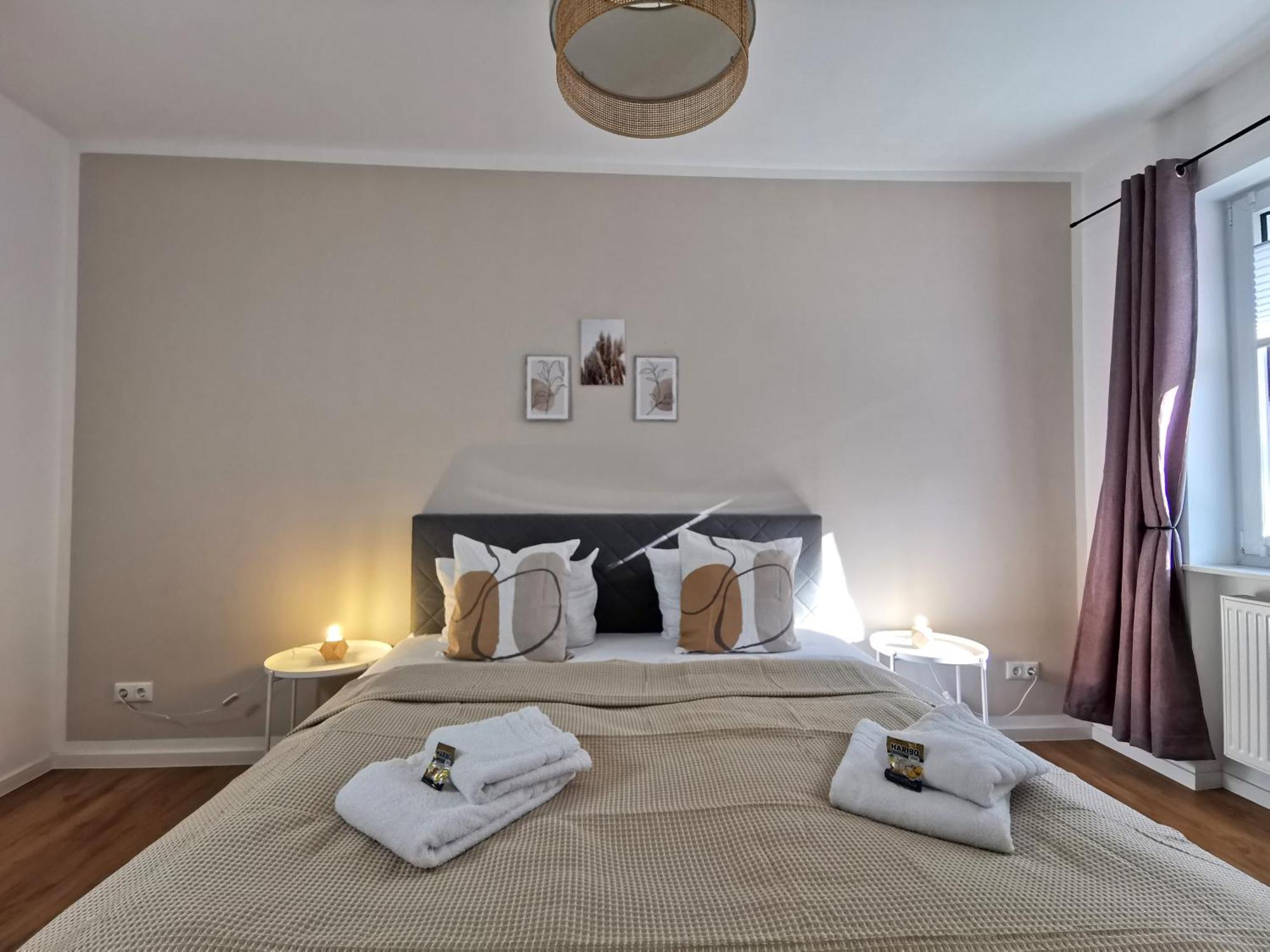 Bohnapartments Flora Suite Mit Balkon - Wlan - Naehe Petersberg - Domplatz Erfurt Exterior photo